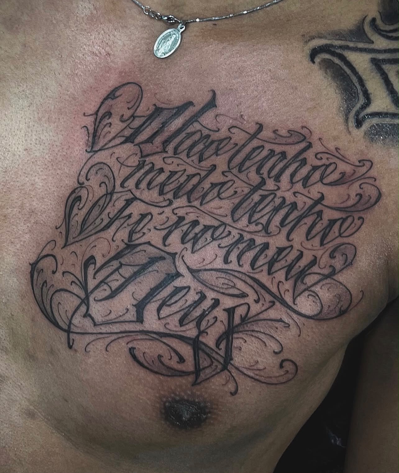 Okin - Lettering / Chest Script